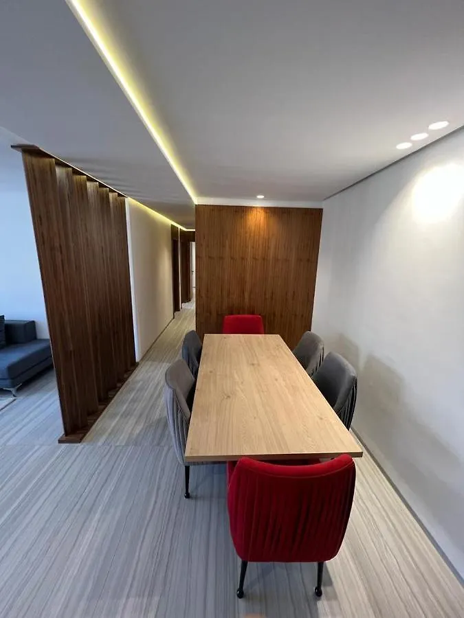 Апартаменты Appartement Deux Chambres Salon Centre De Gueliz 23 Марракеш